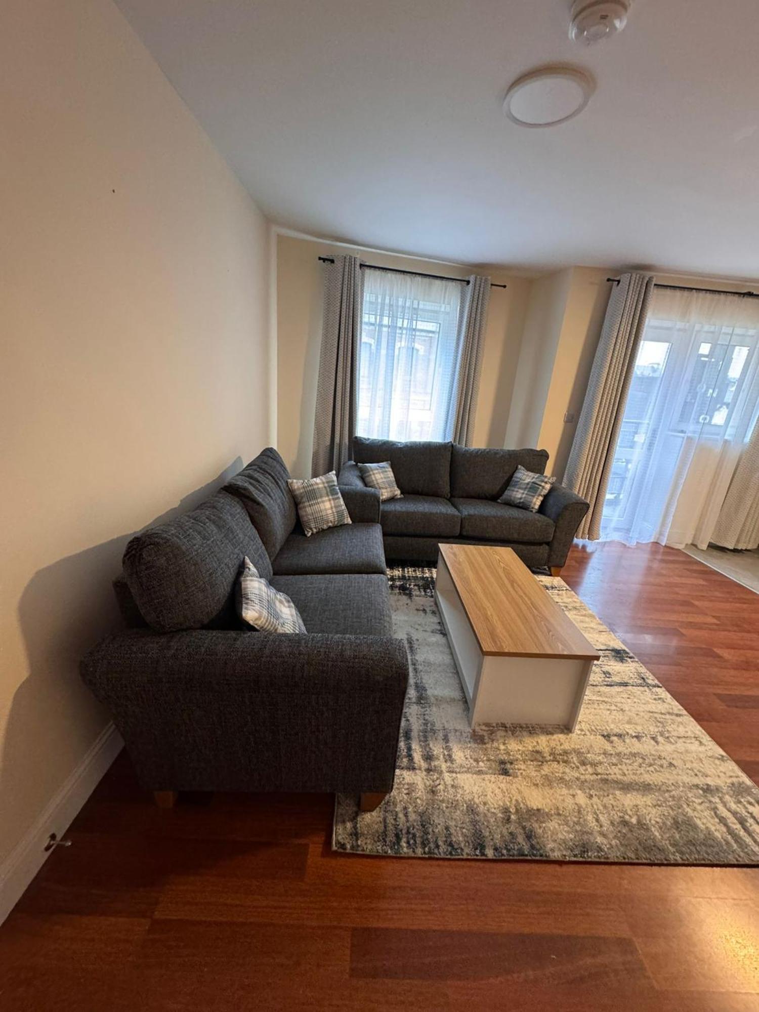 Washington Street Apartment Cork Ngoại thất bức ảnh
