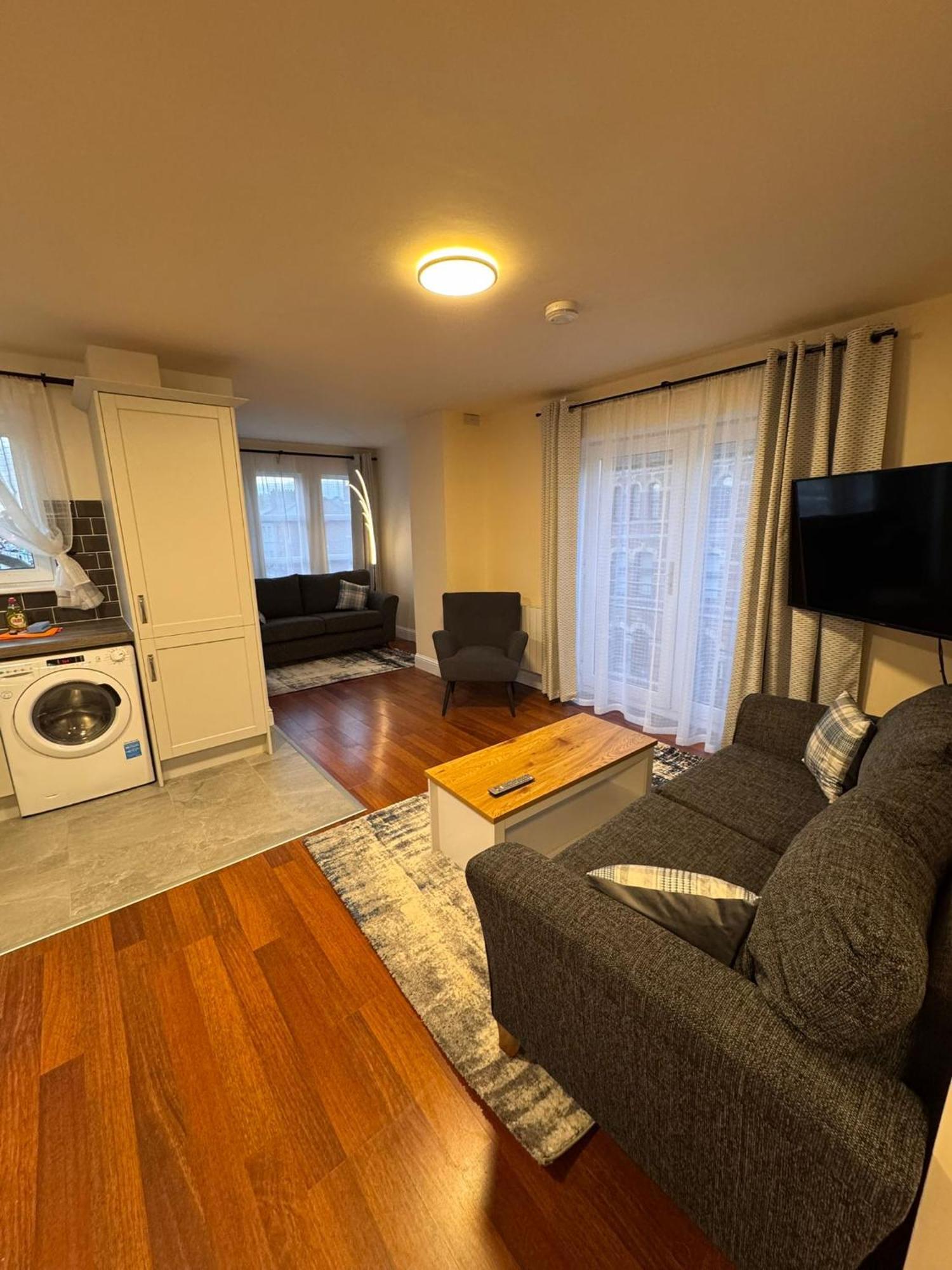 Washington Street Apartment Cork Ngoại thất bức ảnh